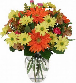  Gaziantep çiçek , çiçekçi , çiçekçilik  vazo içerisinde karışık mevsim çiçekleri