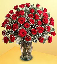 Gaziantep çiçek gönderme  51 adet kirmizi gül ve cam vazo