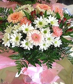  Gaziantep çiçek servisi , çiçekçi adresleri  karma büyük ve gösterisli mevsim demeti 