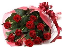 Sevgilime hediye eşsiz güller  Gaziantep çiçek gönderme 